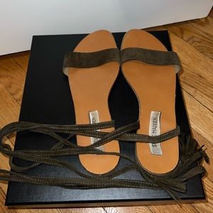 Steve Madden Olive Suede Sandals